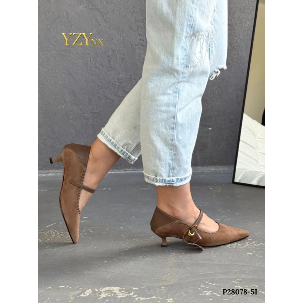Туфли женские YZY натуральная замша коричневые P28078-5I — Sneakers — веб-сайт оптовых производителей Туфли женские YZY натуральная замша коричневые P28078-5I